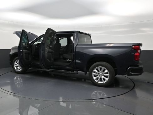 Used 2022 Chevrolet Silverado 1500 Custom RWD image 32