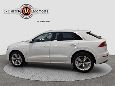 Used 2023 Audi Q8 Premium w/ Convenience Package AWD/4WD image 16