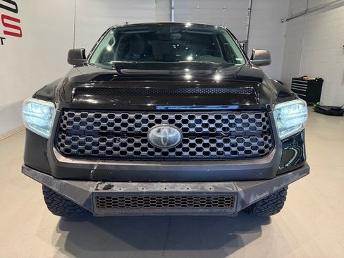 Used 2018 Toyota Tundra SR5 w/ TRD Off Road Package AWD/4WD image 4