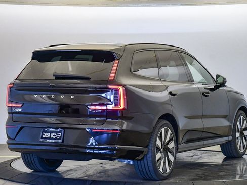 New 2025 Volvo EX90 Ultra w/ Protection Package Premier image 5
