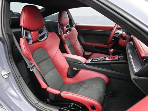 Certified 2022 Porsche 911 GT3 RWD image 28