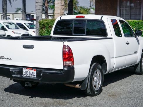 Used 2014 Toyota Tacoma 2WD Access Cab w/ Convenience Package image 8
