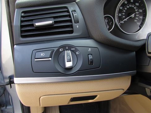 Used 2011 BMW X3 xDrive28i AWD/4WD image 14