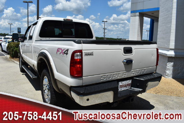 Used 2016 Ford F250 Lariat w/ Lariat Ultimate Package AWD/4WD image 7