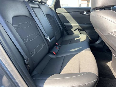 Used 2024 Kia Forte GT-Line image 21