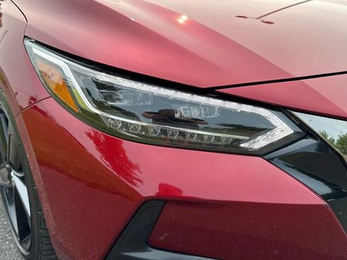 Used 2021 Nissan Sentra SR w/ SR Premium Package FWD image 12