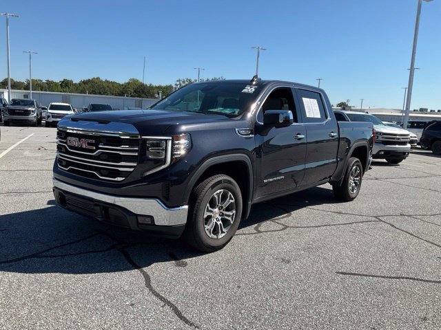Used 2026 GMC Sierra 1500 SLT RWD image 1