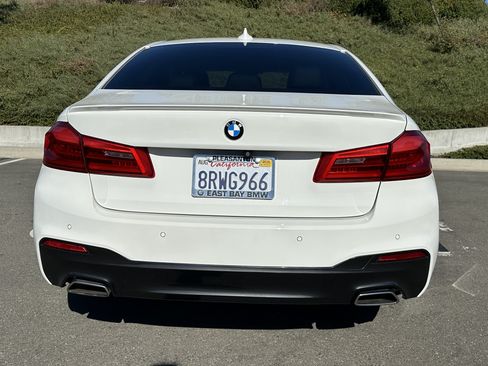 Used 2017 BMW 540i w/ M Sport Package RWD image 8