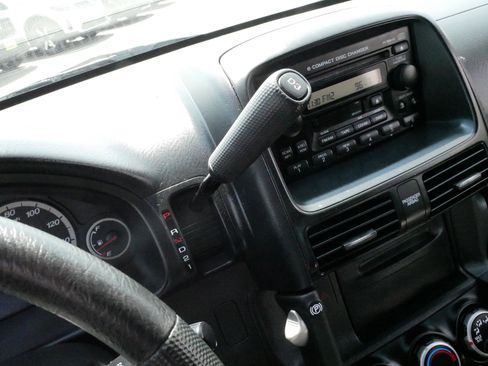 Used 2005 Honda CR-V EX image 24