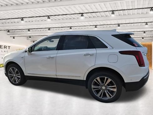 New 2026 Cadillac XT5 Premium Luxury w/ Driver Assist Package FWD image 7