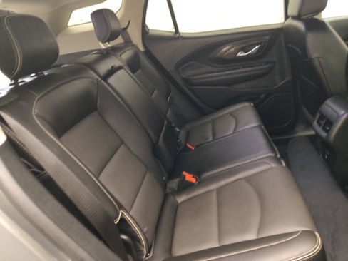 Used 2018 GMC Terrain Denali w/ Driver Alert Package II AWD/4WD image 19