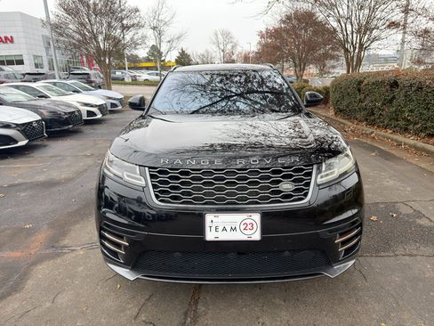 Used 2019 Land Rover Range Rover Velar R-Dynamic SE image 2