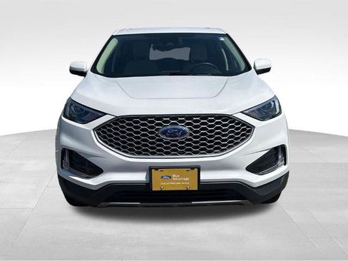 Certified 2024 Ford Edge SEL w/ Convenience Package AWD/4WD image 4