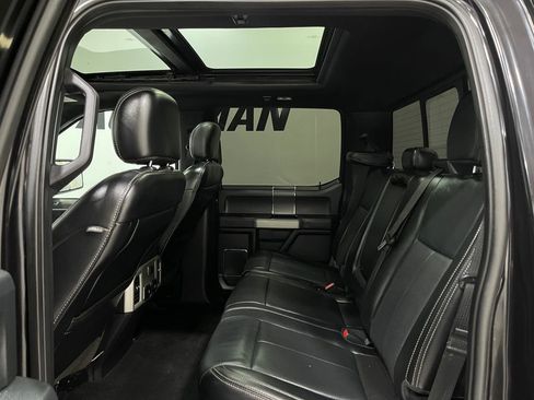 Used 2019 Ford F150 Lariat image 30