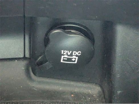 Used 2013 Dodge Durango SXT image 31