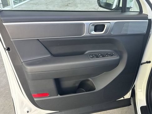 New 2026 Hyundai Santa Fe SE FWD image 10