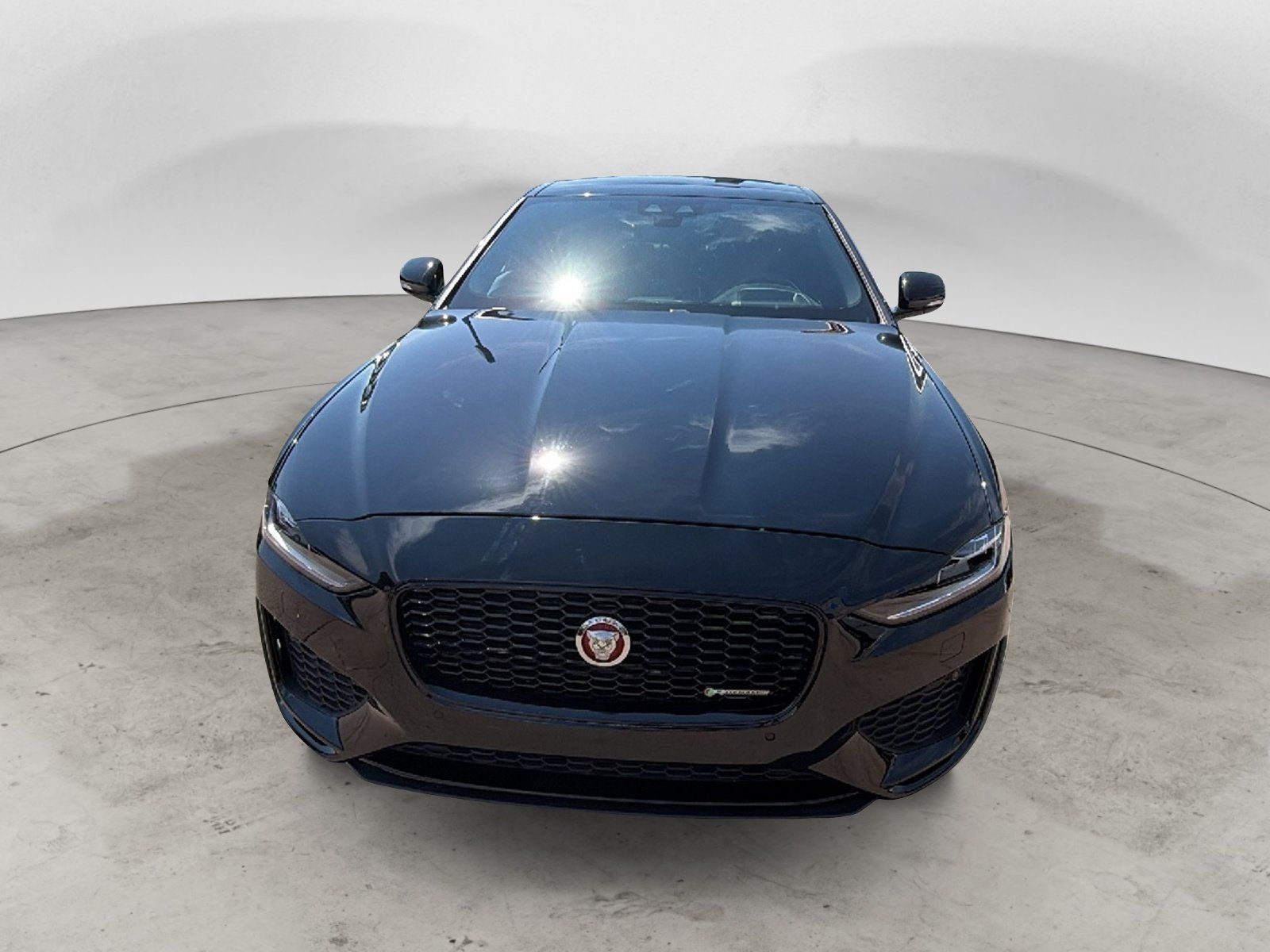 Used 2020 Jaguar XE R-Dynamic S AWD/4WD image 2