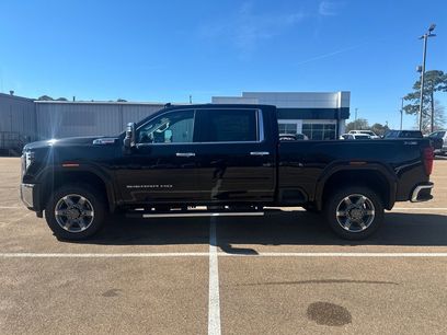 New 2025 GMC Sierra 2500 SLT w/ SLT Premium Package