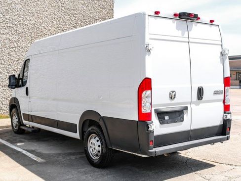 Used 2023 RAM ProMaster 3500 FWD image 10