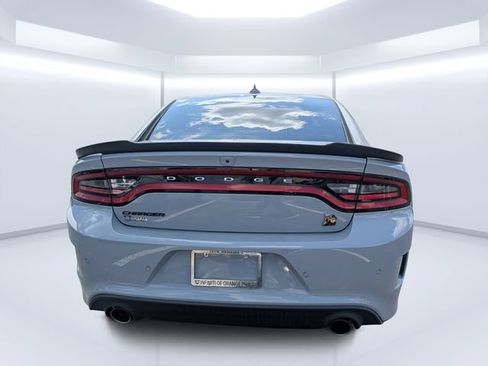 Used 2022 Dodge Charger Scat Pack w/ Plus Group RWD image 4