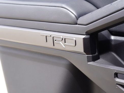 Certified 2025 Toyota Tacoma TRD Off-Road image 45