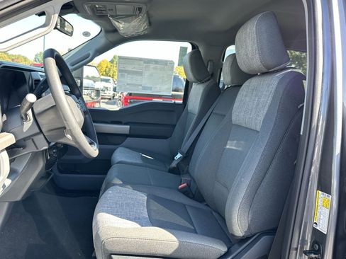 New 2026 Ford F250 XLT w/ FX4 Off-Road Package image 13