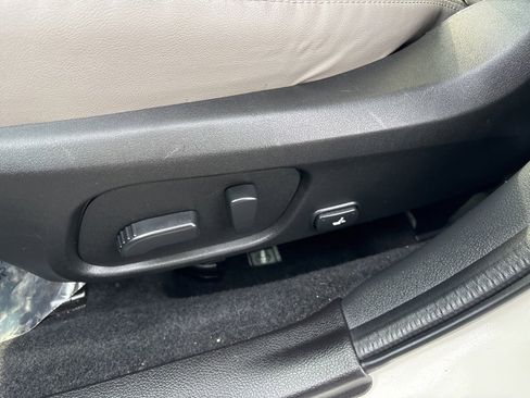 Used 2018 Subaru Forester 2.5i Limited image 20