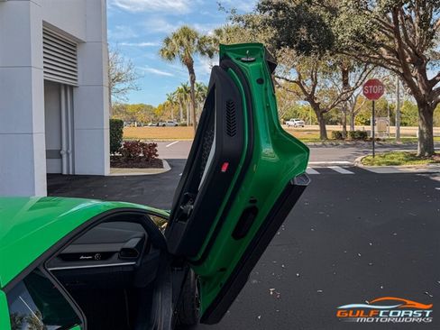 Used 2024 Lamborghini Revuelto AWD/4WD image 41