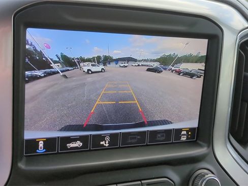 Used 2021 Chevrolet Silverado 2500 LTZ w/ LTZ Plus Package image 27