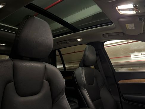 Used 2024 Volvo XC90 B6 Plus AWD/4WD image 16