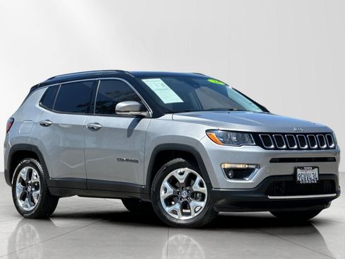Used 2021 Jeep Compass Limited image 1
