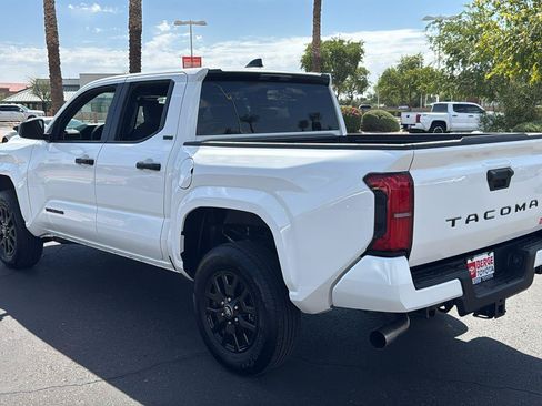 Used 2026 Toyota Tacoma SR5 RWD image 6