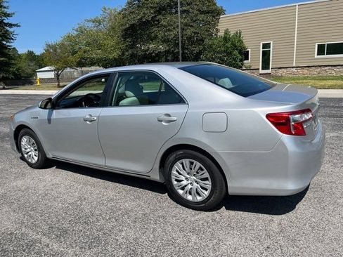 Used 2012 Toyota Camry LE FWD image 22