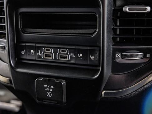 Used 2020 RAM 1500 Limited AWD/4WD image 32