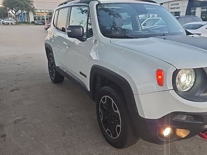 Used 2017 Jeep Renegade Trailhawk w/ Premium Trailhawk Package