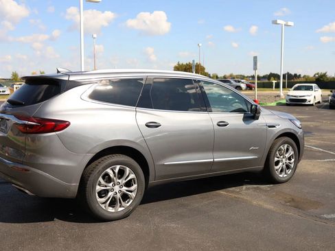 Used 2021 Buick Enclave Avenir w/ Avenir Technology Package image 5