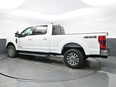 Used 2022 Ford F250 Lariat image 4
