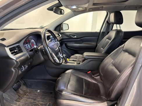 Used 2019 GMC Acadia SLT FWD image 12