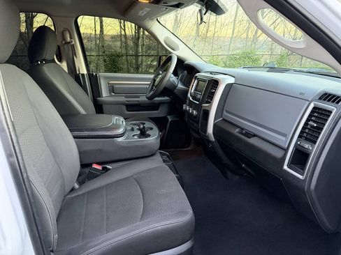 Used 2020 RAM 1500 Warlock AWD/4WD image 12