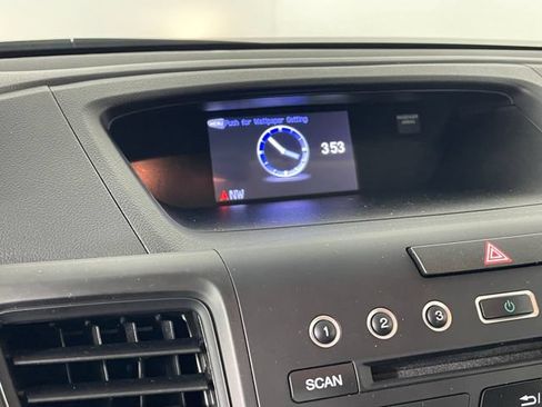 Used 2016 Honda CR-V SE image 7