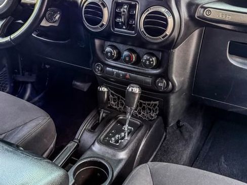 Used 2016 Jeep Wrangler Unlimited Sport w/ Quick Order Package 24S image 31