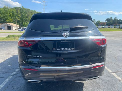 Used 2023 Buick Enclave Essence w/ Experience Buick Package FWD image 6