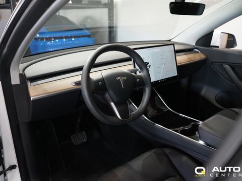 Used 2021 Tesla Model Y Long Range AWD/4WD image 13