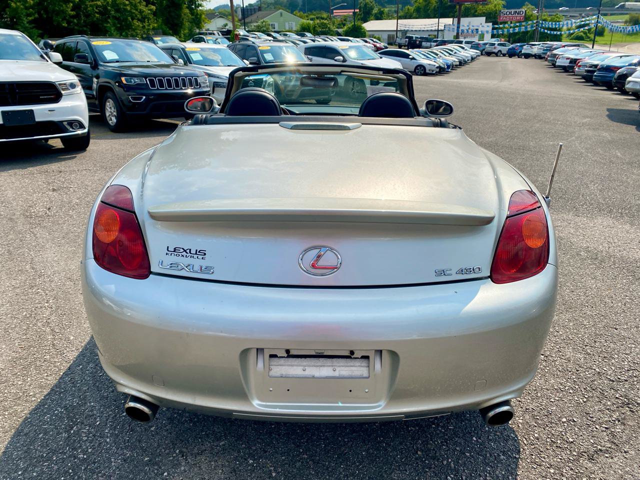 Used 2004 Lexus SC 430 Convertible RWD image 12
