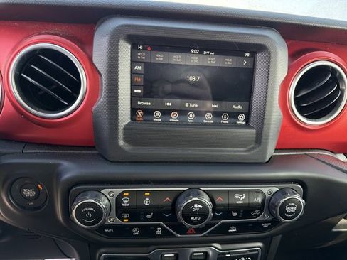 Used 2021 Jeep Wrangler Rubicon w/ LED Lighting Group image 20