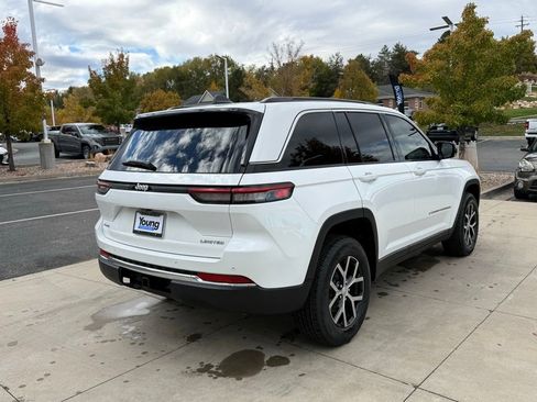 New 2025 Jeep Grand Cherokee Limited w/ Trailer Tow Package image 8