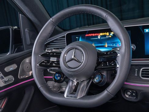 New 2026 Mercedes-Benz GLE 53 AMG 4MATIC image 16