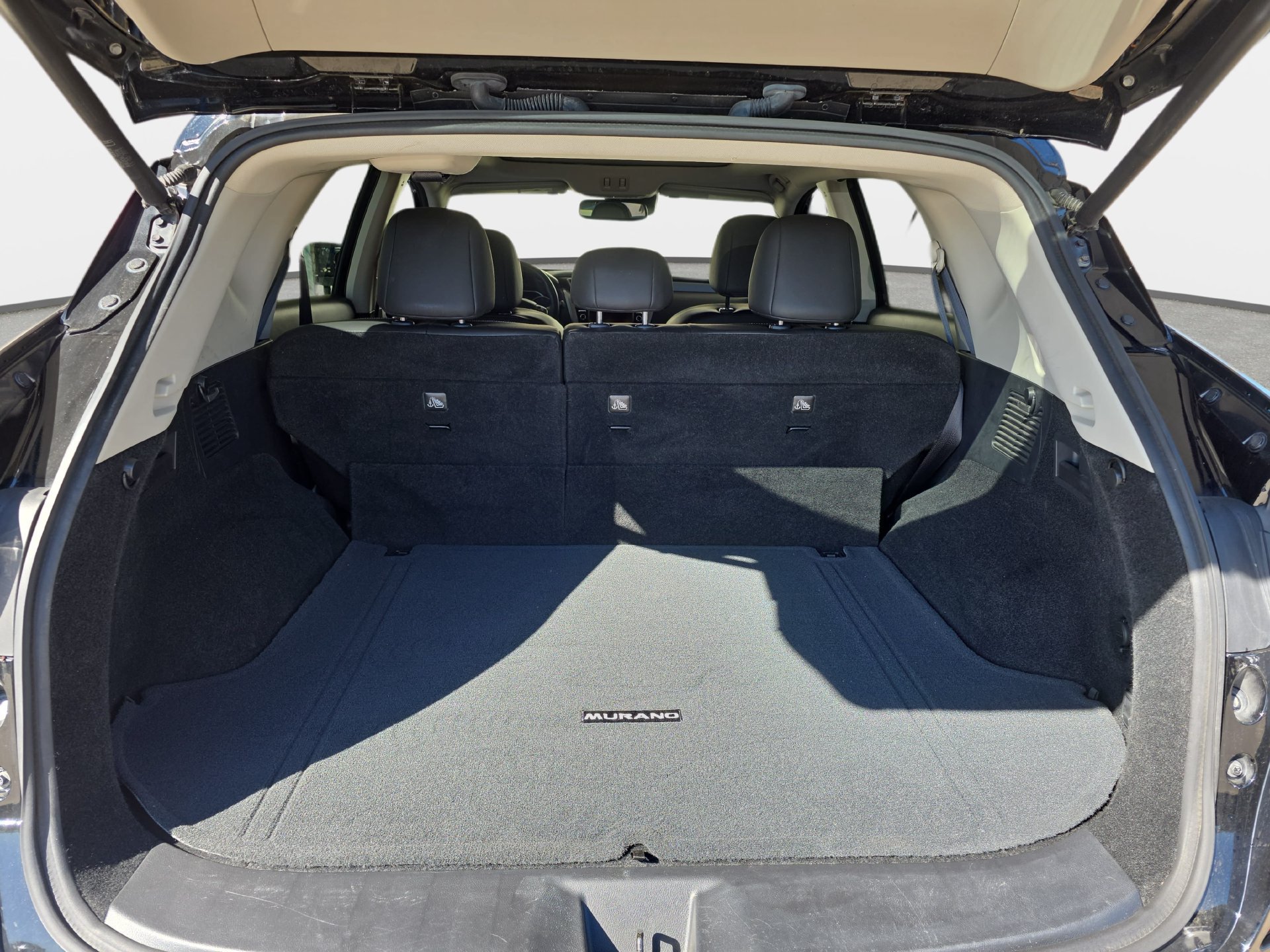 Used 2019 Nissan Murano SL w/ SL Technology Package FWD image 12