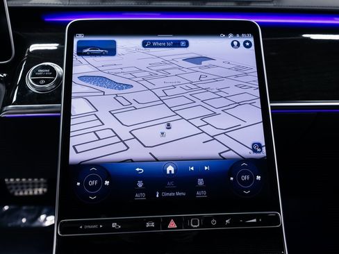 Used 2023 Mercedes-Benz S 580 S 580 image 17