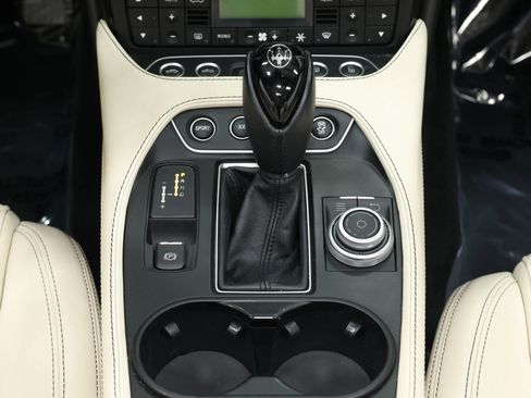 Used 2018 Maserati GranTurismo Sport image 42